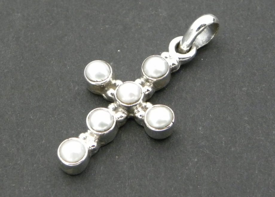 Freshwater Pearl Cross Pendant
